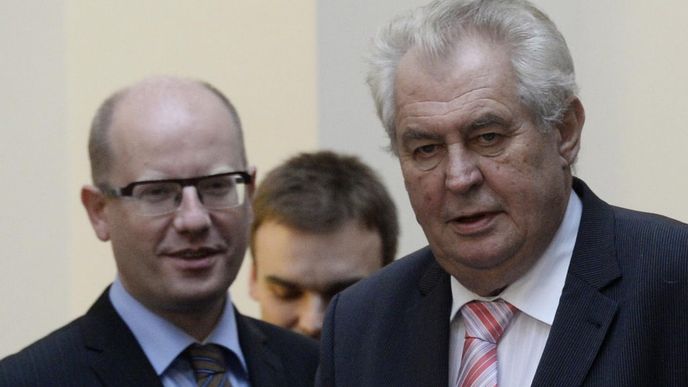 prezident Miloš Zeman a premiér Bohuslav Sobotka