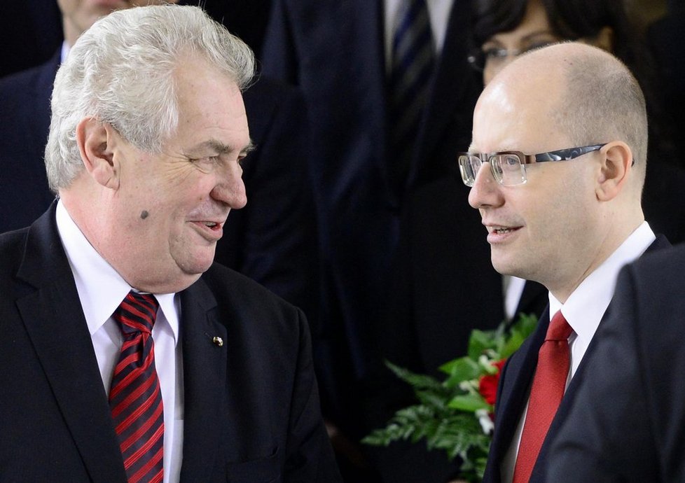 Prezident Miloš Zeman a premiér Bohuslav Sobotka