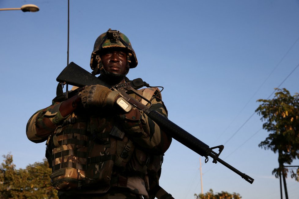 V Nigeru proběhl vojenský puč