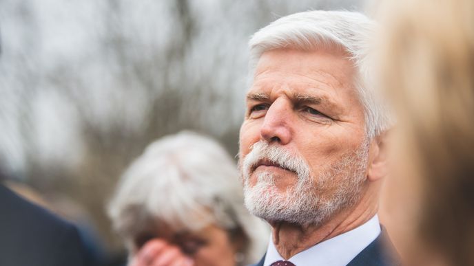 Pavel uzavřel jednání o nominacích na ministry a v úterý jmenuje Babiše premiérem. Pavel uzavřel jednání o nominacích na ministry a v úterý jmenuje Babiše premiérem.