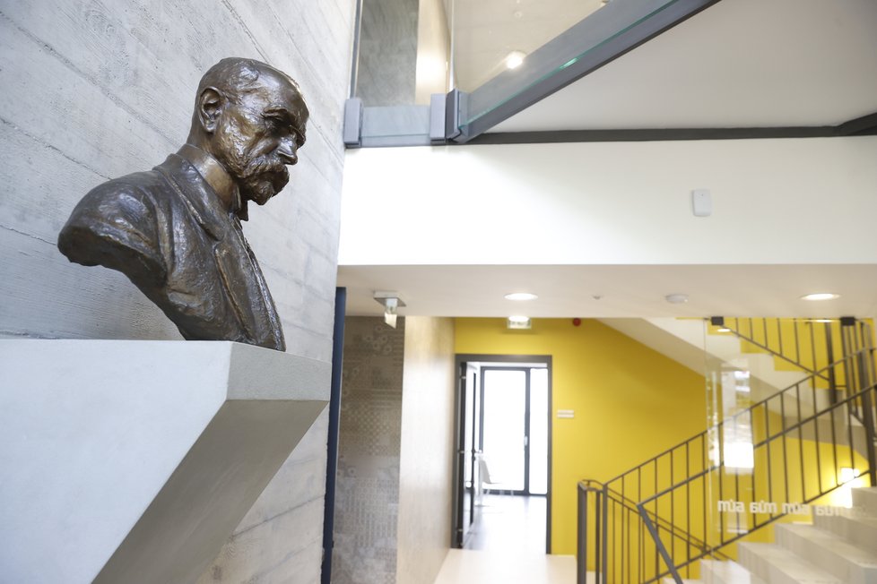 V rámci své návštěvy Prahy zavítal prezident Petrl Pavel rovněž do Masarykova ústavu Akademie věd. (27. červen)