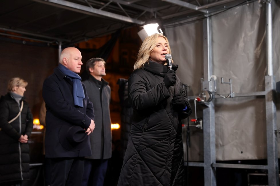 Prezidentské volby 2023: Nerudová podpořila Pavla na Staroměstském náměstí. (25. 1. 2023)