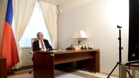 Prezident Miloš Zeman na videokonferenci s Čínou na severu Polska (9.1.2021)