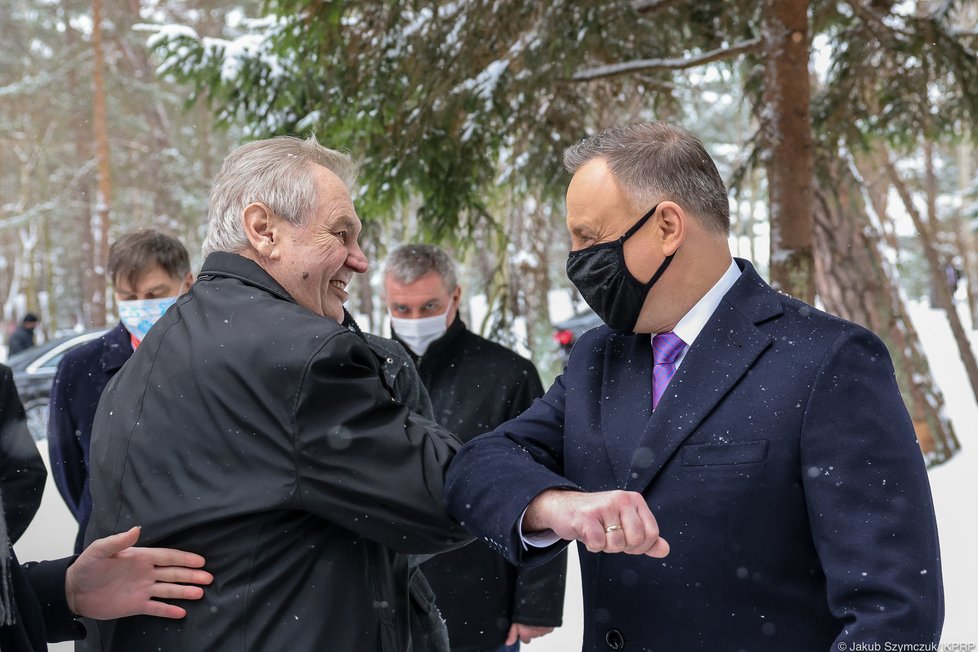 Prezident Miloš Zeman a prezident Andrzej Duda na setkání V4 (9.2.2021)