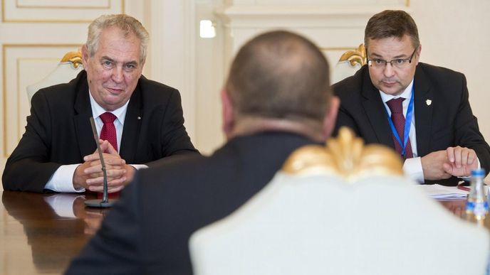 Prezident Zeman při jednání s ázerbajdžánským prezidentem Ilhamem Alijevem