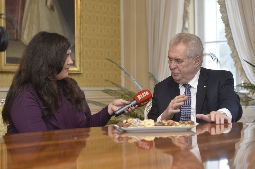 Vánoční pečivo se peklo přímo v Lánech a podílela se na něm i rodina hlavy státu.