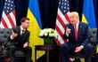 Prezidenti Volodymyr Zelenskyj a Donald Trump (25. 9. 2019). Prezidenti Volodymyr Zelenskyj a Donald Trump (25. 9. 2019).