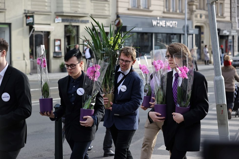 Prezidentské volby 2023: Volební štáb Danuše Nerudové