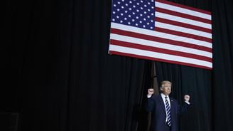 Trumpův syn zveřejnil fotografii svého volebního lístku, hrozí mu rok vězení