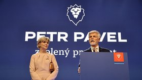 Prezidentské volby 2023: Nově zvolený prezident ČR Petr Pavel a jeho první dáma (28. 1. 2023)