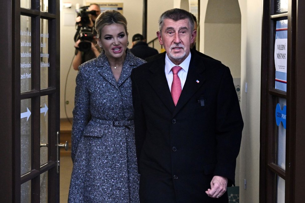 Prezidentské volby 2023: Andrej Babiš volil v Průhonicích (27. 1. 2023).