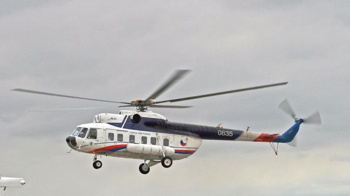 Přežít by naopak měl vrtulník Mi-8 sloužící k přepravě vládních činitelů, který nyní využívá hlavně prezident Miloš Zeman. Doplnit by ho měl další vrtulník pro VIP transport