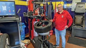 Čas přezouvání pneumatik je tu! Jak ušetrit peníze? A jaký je dnes standard pneuservisů? Čas přezouvání pneumatik je tu! Jak ušetrit peníze? A jaký je dnes standard pneuservisů?