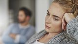 Deprese: Proč se musí u žen léčit jinak než u mužů? 