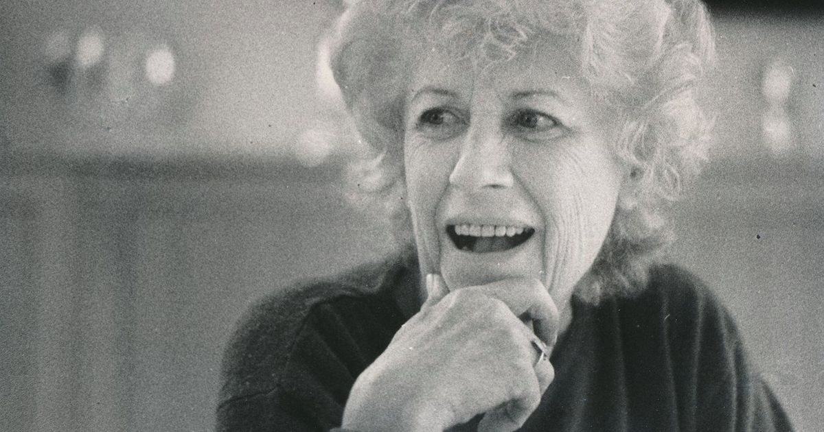 30 años de la muerte de Olga Havel: manejé discretamente el cenicero, en memoria de su tutor
