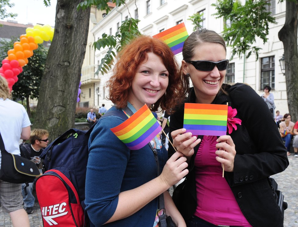 Na pochod se dostavily i lesbičky