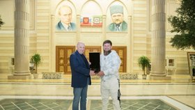 Jevgenij Prigožin u čečenského vůdce Ramzana Kadyrova.