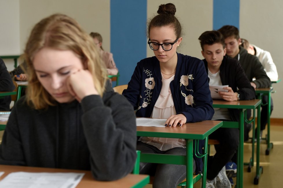 Jednotné přijímací zkoušky na střední školy (12. duben 2018)