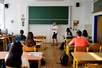 Jednotné přijímačky na střední školy: Na řadu dnes přišly přijímací zkoušky na gymnázia!