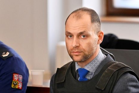Obrázek: Definitivně: 28 let pro vraždícího exprimáře! Je to krutý, plakal u soudu