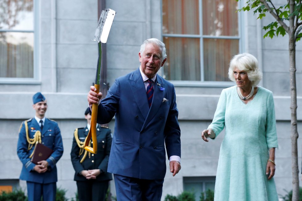 Princ Charles s manželkou Camillou na návštěvě Kanady