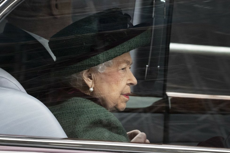 Vzpomínková mše na Prince Philipa ve Westminsterském opatství. - Královna Alžběta II.