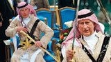 Charles z Arábie: Princ předvedl dokonalý šavlový tanec