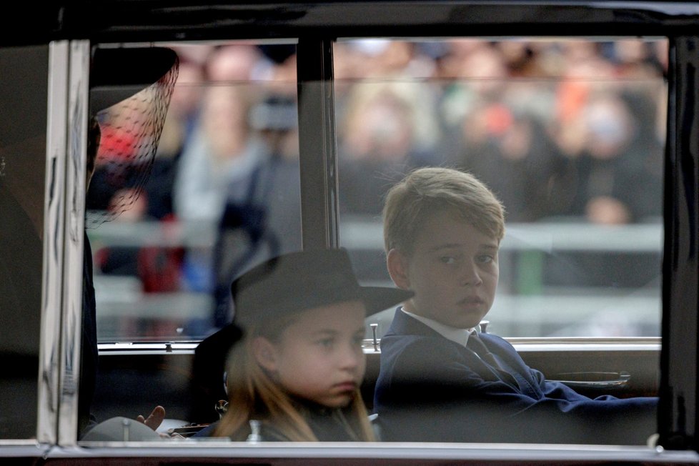 Královské děti George a Charlotte.