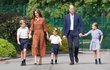 Kate a William vedou své tři potomky.