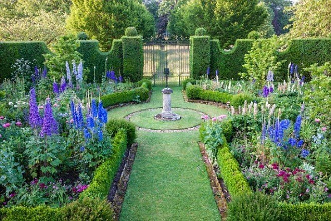 Areál zahrady v Highgrove