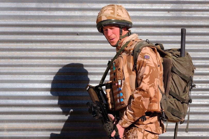 Princ Harry během služby v Afghánistánu.