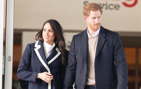 Harry a Meghan si stěžují: Zachází s námi hůř než s ostatními členy rodiny!