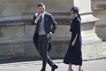 Victoria Beckham a David Beckham přijeli na hrad Windsor.