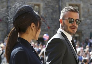 David Beckham s manželkou Victorii na hradu Windsor.