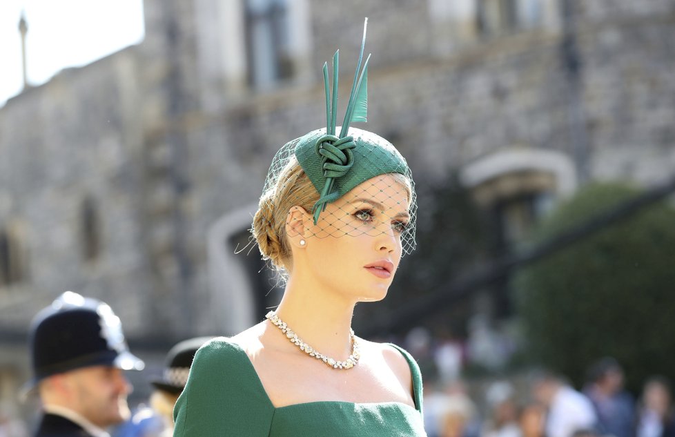 Lady Kitty Spencer na hradu Windsor.