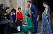 Poslední oficiální veřejné vystoupení prince Harryho a Meghan Markle před opuštěním monarchie.