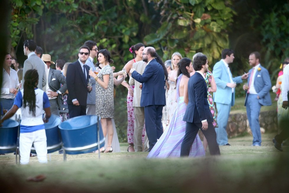 Princ Harry a Meghan Markle se účastnili svatby na Jamajce