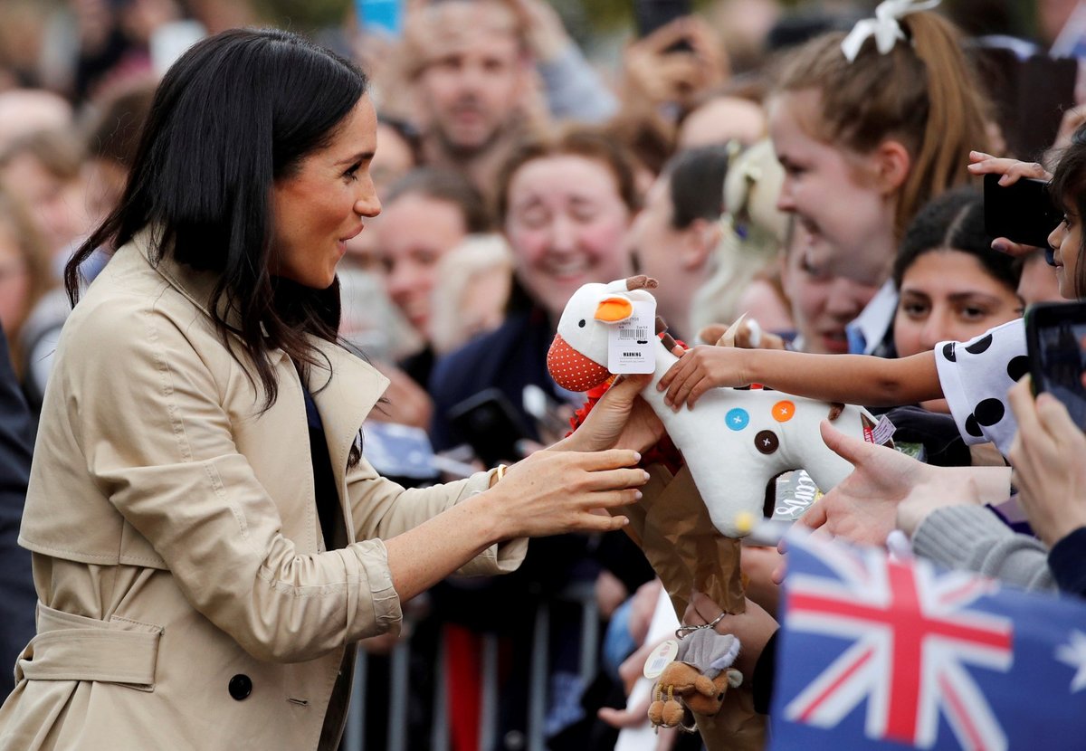 Princ Harry s těhotnou Meghan při návštěvě města Merlbourne v Austrálii. 