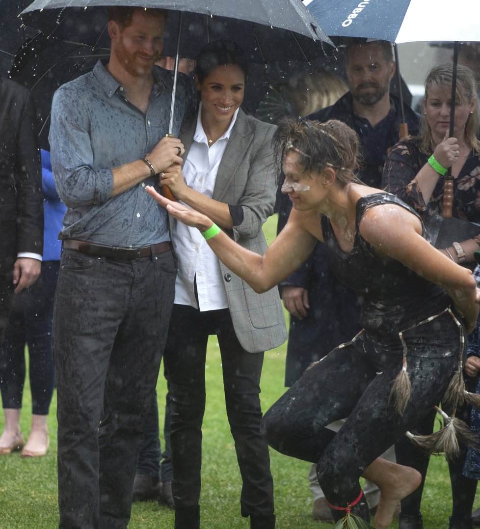 Princ Harry a Meghan Markle na oficiální návštěvě v Austrálii.