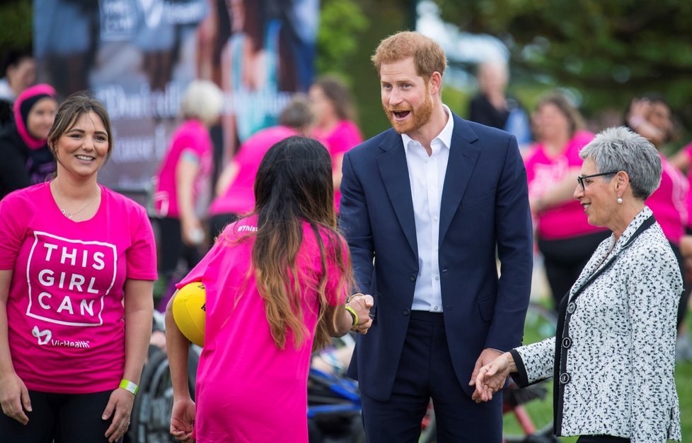 Princ Harry s těhotnou Meghan při návštěvě města Merlbourne v Austrálii.