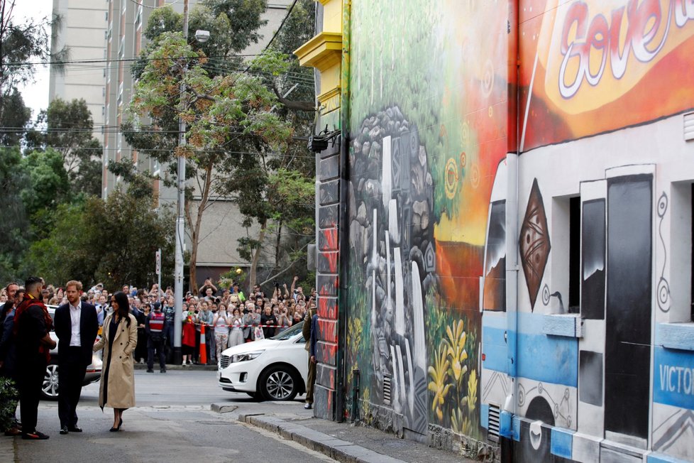 Princ Harry a Meghan Markle na oficiální návštěvě Melbourne v Austrálii.