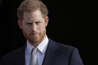 Skandály prince Harryho: Co ještě nevíte o idolu, který dnes slaví narozeniny