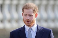 Královská rodina aktualizovala webovky: Harry už není »Jeho královská Výsost«!