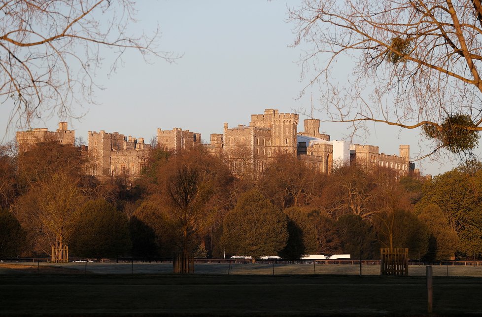 Hrad Windsor v sobotu ráno.