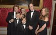 Jon Bon Jovi se svou rodinou a princem Williamem