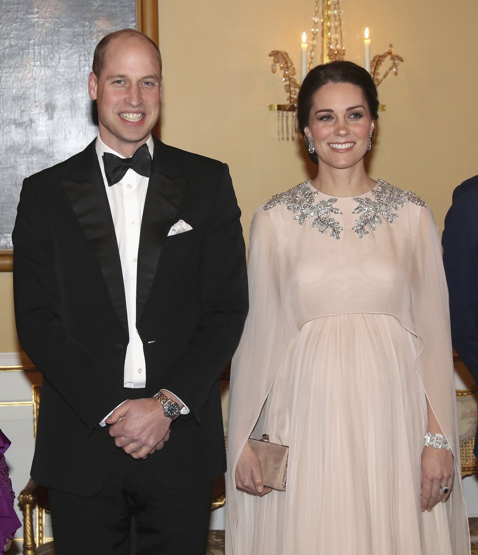 Princ William a Kate v době, kdy čekala třetí dítě