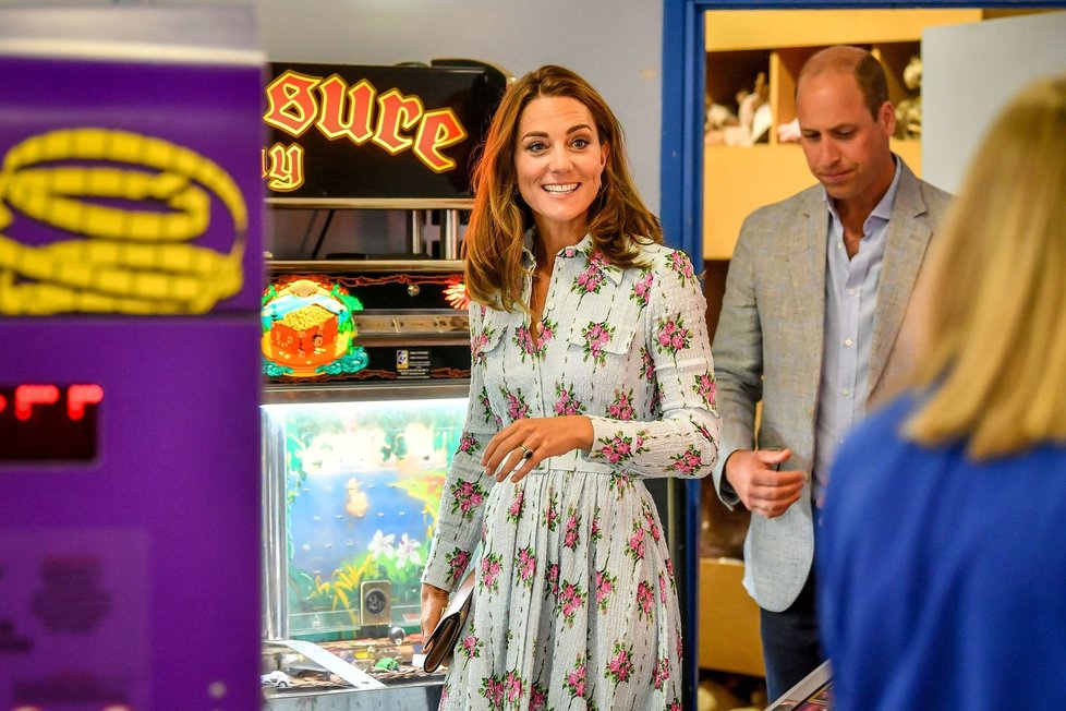 Princ William a Kate Middletonová plní své královské povinnosti i v době koronavirové pandemie.