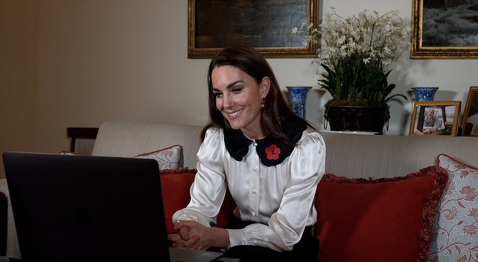 Jaké fotky zdobí pracovnu prince Williama a Kate Middletonové?
