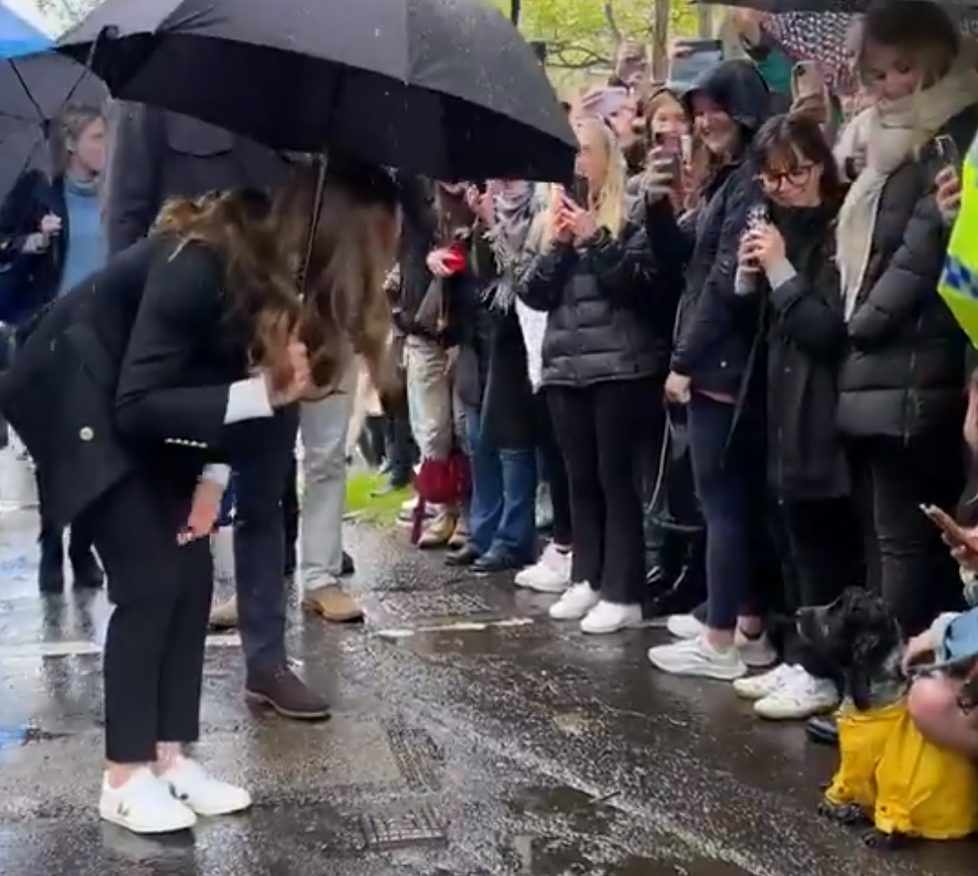 Vévodkyně Kate se rozněžnila nad kokršpanělem