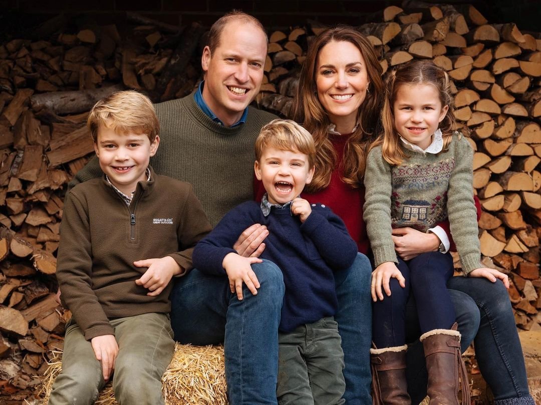 Vévoda a vévodkyně z Cambridge se svými dětmi